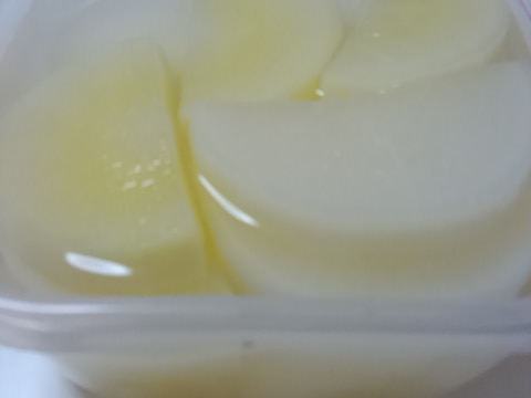 すぐに使えるように♪ 下茹で大根の冷蔵保存